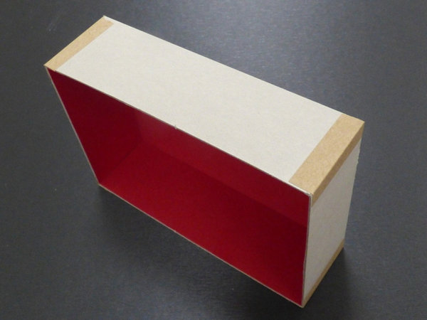 Peroni Ruggero Box Joint - halbautomatische Box-Taping Maschine
